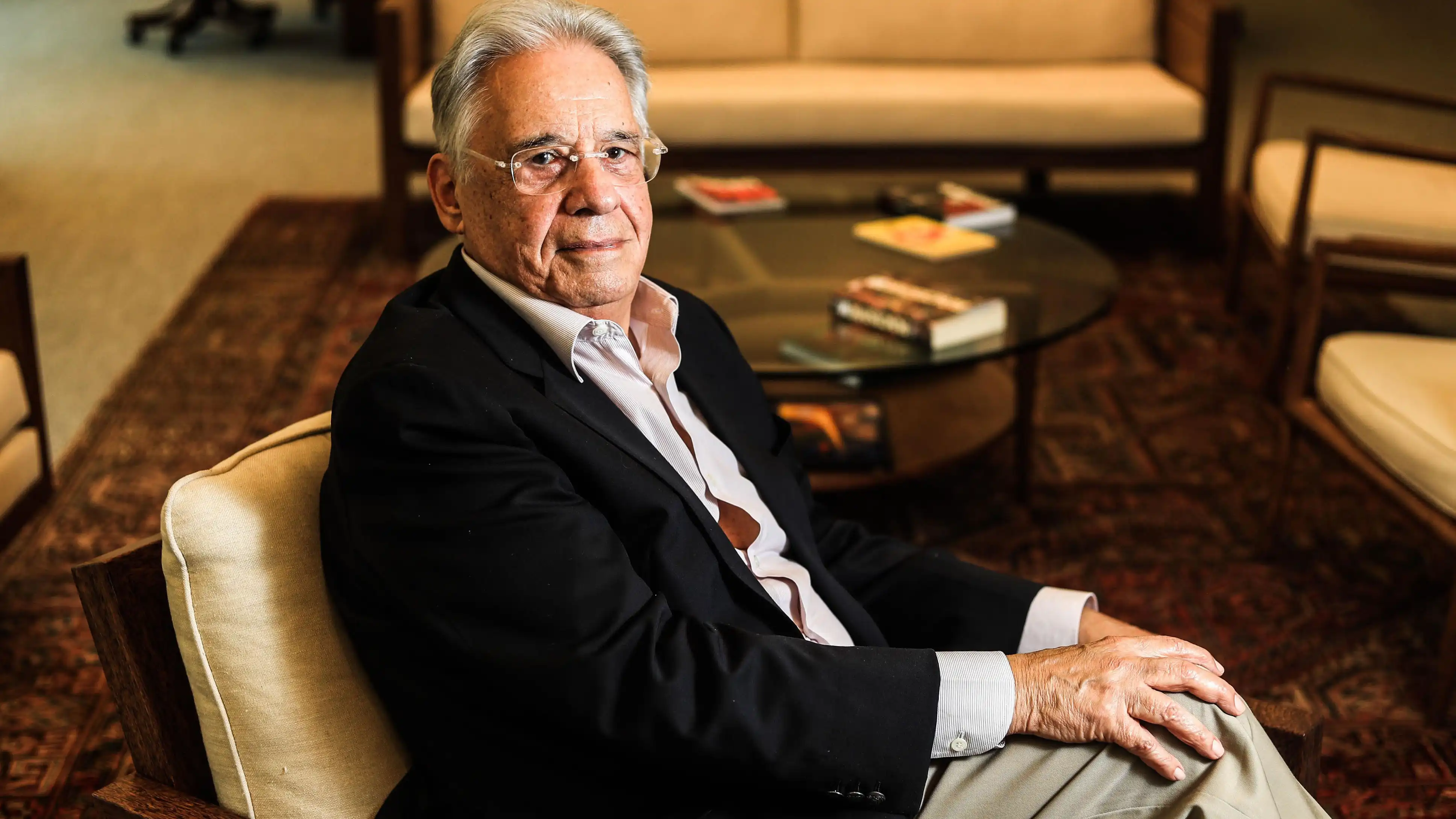 Aos 94 anos, ex-presidente Fernando Henrique Cardoso é interditado judicialmente pelos filhos